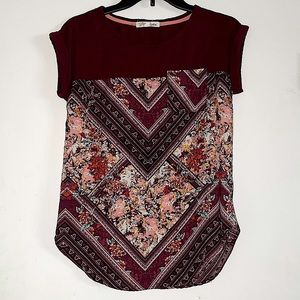 Rewind Plum and Pattern Top with Pocket